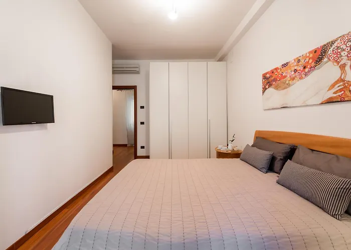 Amendola-luxury * Bari